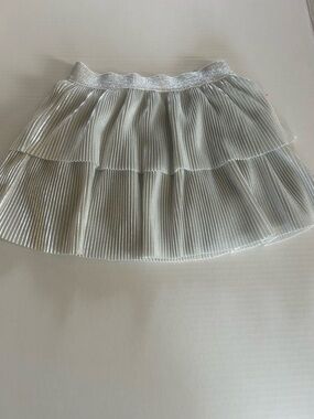 Cat & Jack Silver Metallic Tiered Pleated Kids Skirt